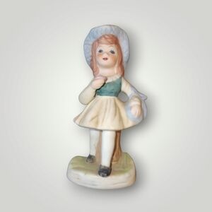 Rastal Country Girl Figurine Porcelain Walking w/ Snack & Knapsack Kerchief